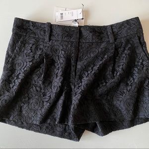 NWT DVF black lace Naples shorts